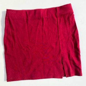 Forever 21 maroon tight skirt